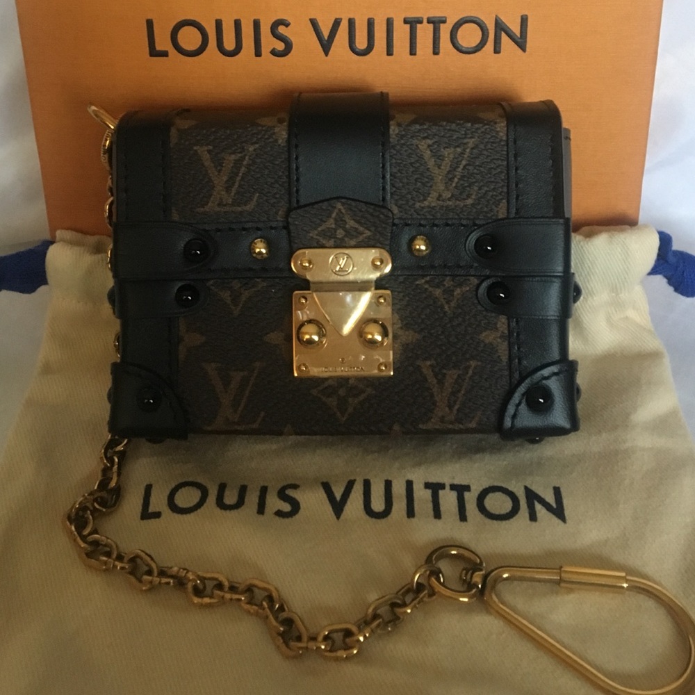 Louis Vuitton Mini Essential Trunk